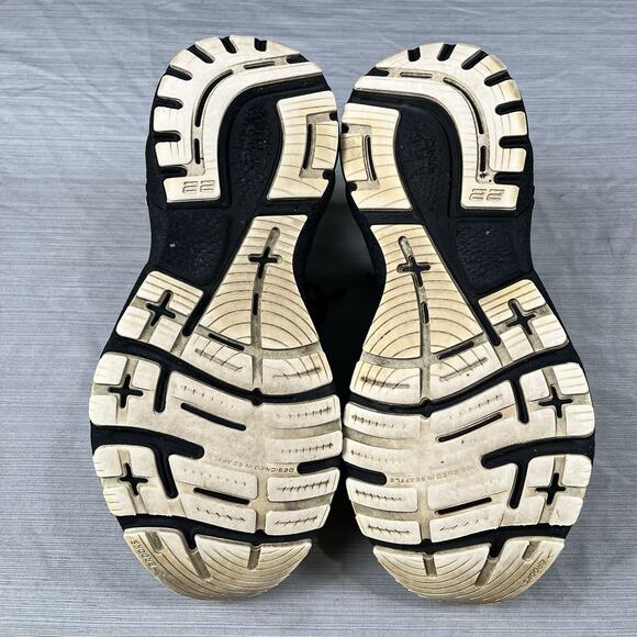 Brooks Adrenaline GTS 22 Women’s Size 8 Running Shoes White Black 1203531B135 - Picture 6 of 8